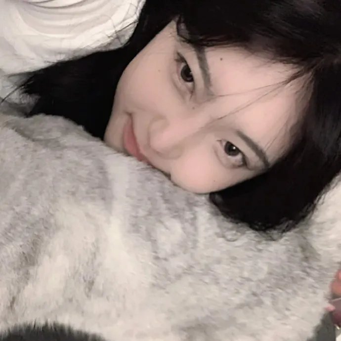 顾念：三爷我重生后还会吻你